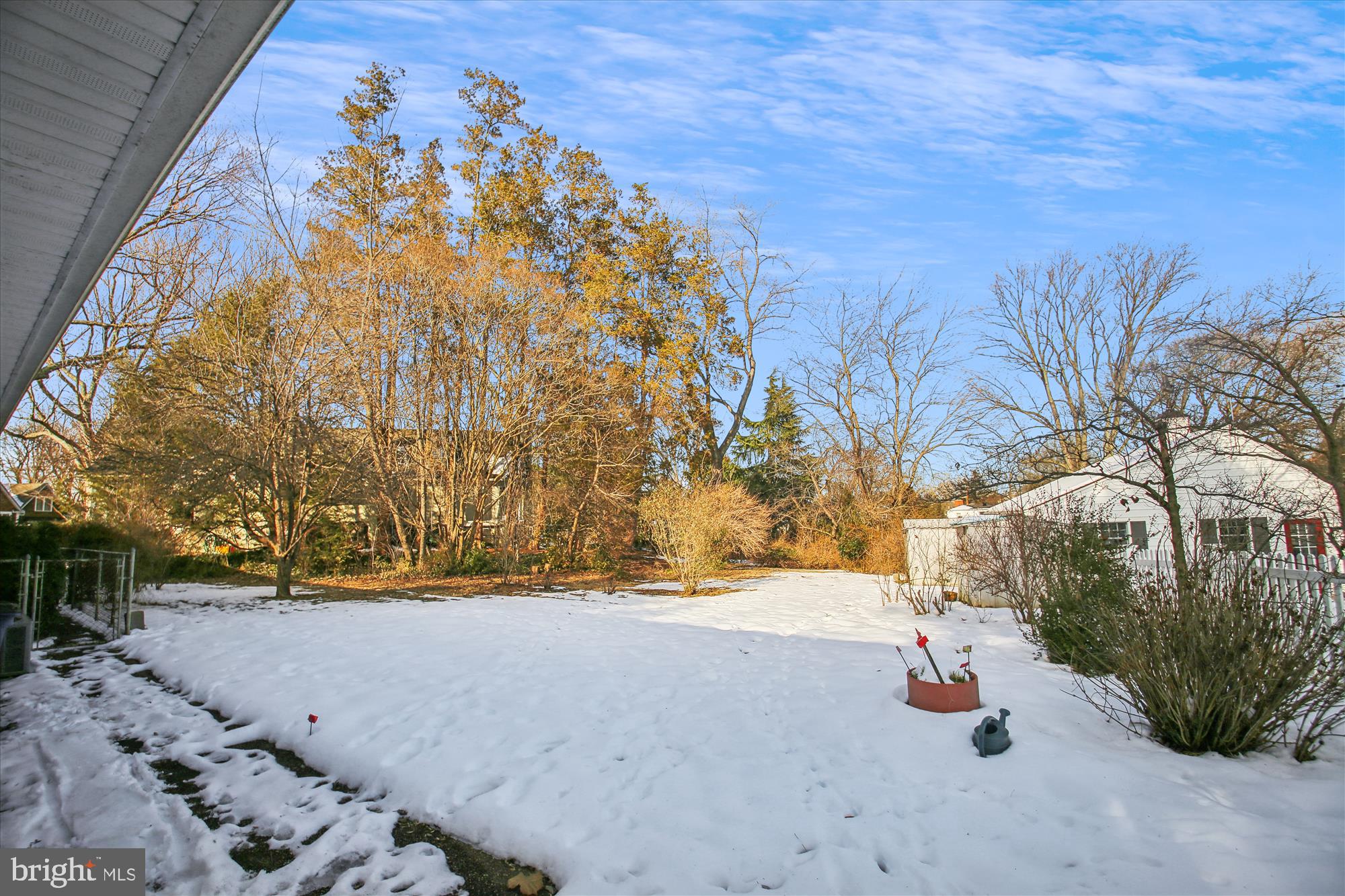 307 Ludlow Road Annapolis, MD 21401 - Photo 6 of 53 Spacious Back Yard