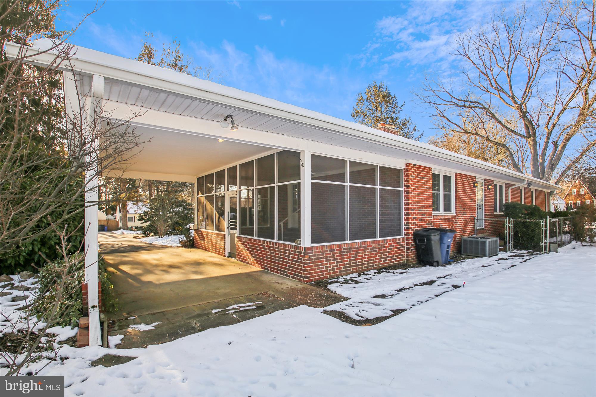 307 Ludlow Road Annapolis, MD 21401 - Photo 7 of 53 Screened Porch Ideal for Summer Enjoyment