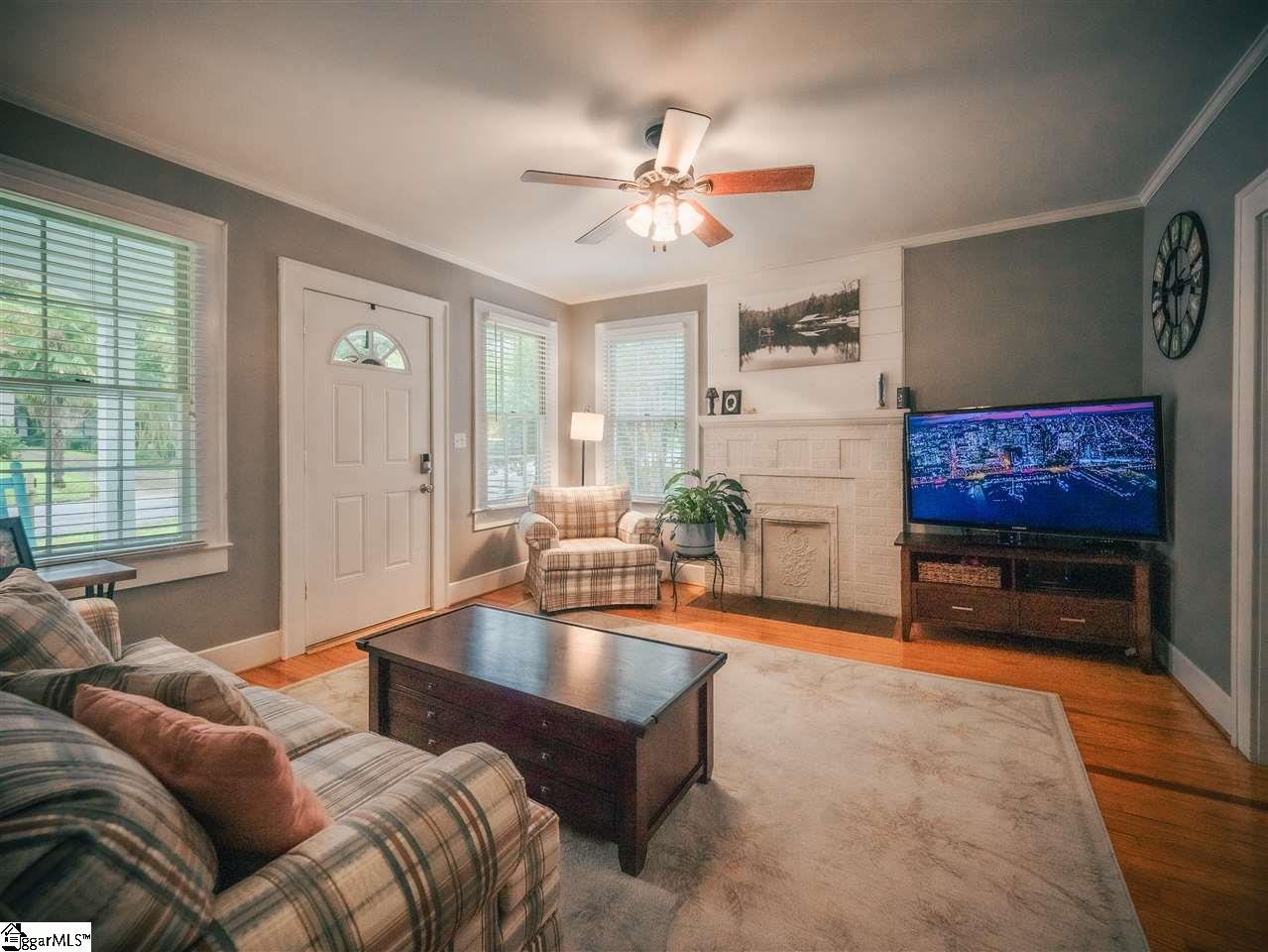 328 Moultrie Square Anderson, SC 29621 - Photo 3 of 23