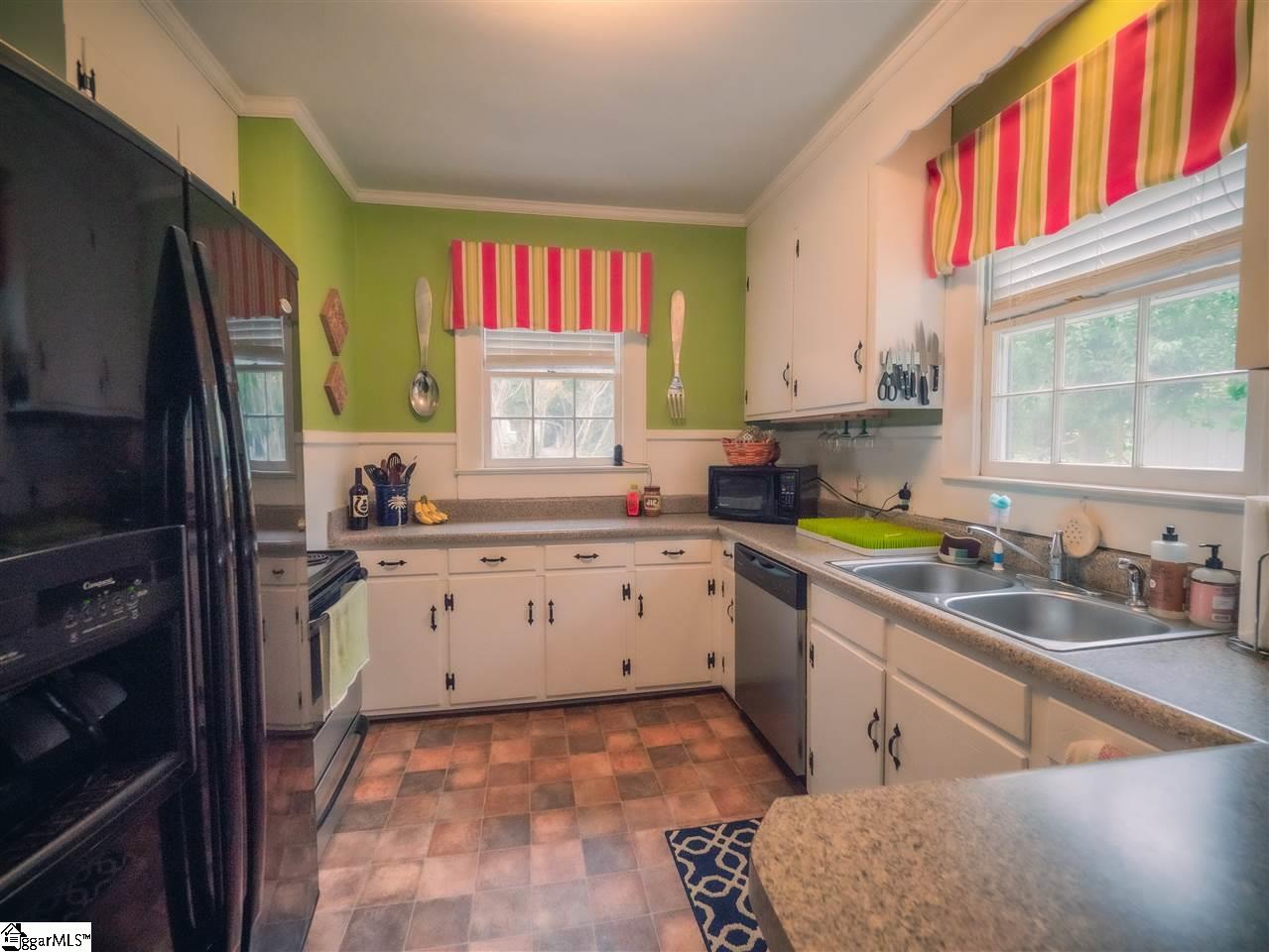 328 Moultrie Square Anderson, SC 29621 - Photo 7 of 23