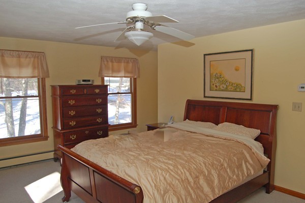 25 Short Street Franklin, MA 02038 - Photo 9 of 22