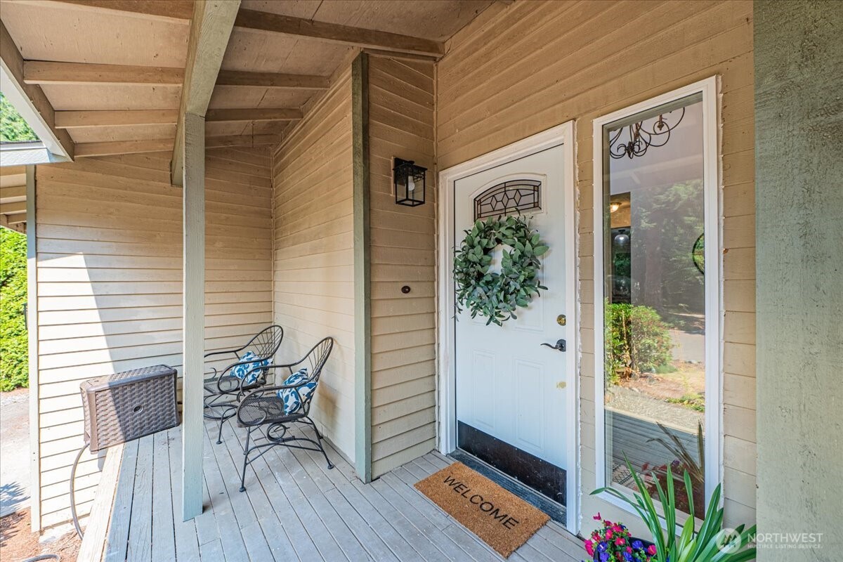5905 147th Street Southwest Edmonds, WA 98026 - Photo 25 of 29 Gallery Image 25