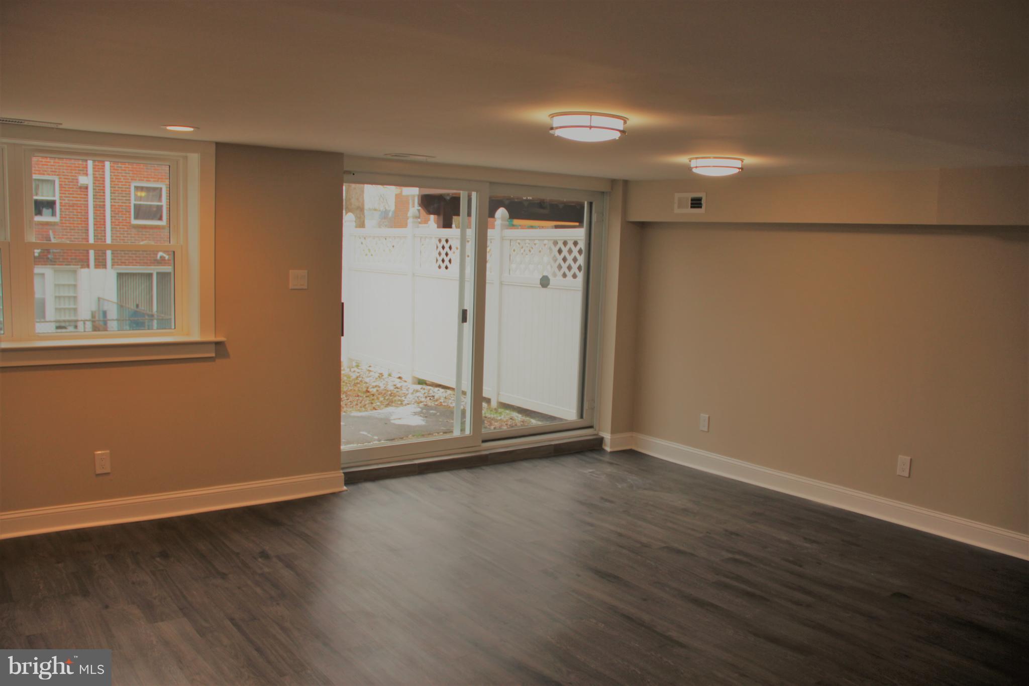 11717 Lockart Road Philadelphia, PA 19116 - Photo 11 of 40 Finished bsement