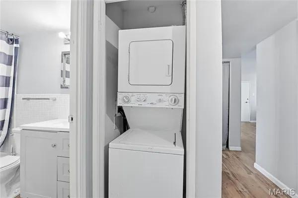 $95,000 | 4229 Carrollton Drive, Unit C, Bridgeton, MO 63044