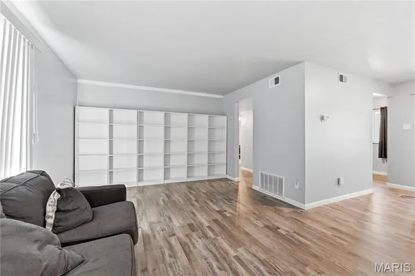 $95,000 | 4229 Carrollton Drive, Unit C, Bridgeton, MO 63044