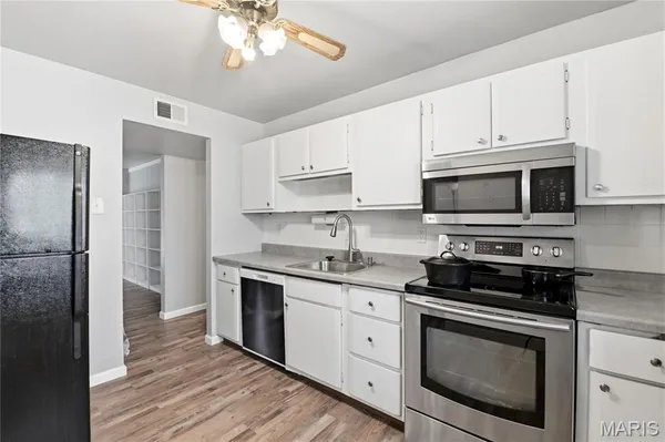 $95,000 | 4229 Carrollton Drive, Unit C, Bridgeton, MO 63044