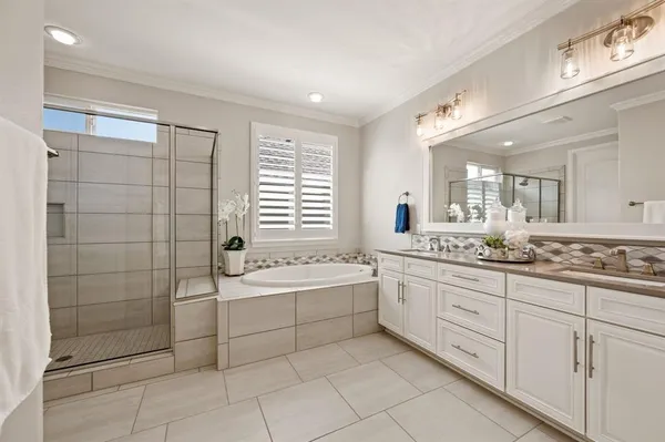 $1,100,000 | 12513 Grosbeak Drive, Denton, TX 76207