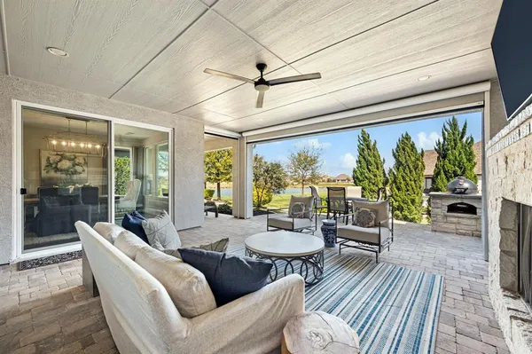 $1,100,000 | 12513 Grosbeak Drive, Denton, TX 76207