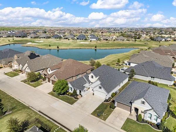 $1,100,000 | 12513 Grosbeak Drive, Denton, TX 76207