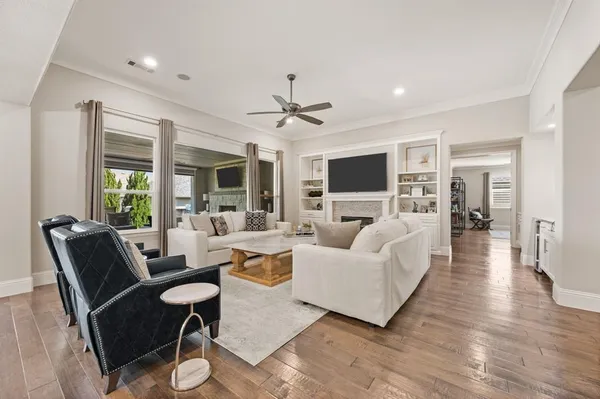 $1,100,000 | 12513 Grosbeak Drive, Denton, TX 76207