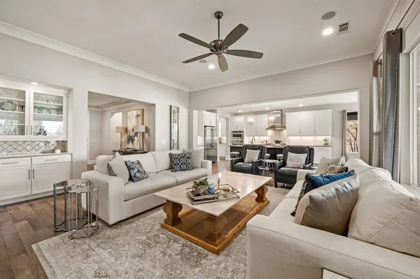 $1,100,000 | 12513 Grosbeak Drive, Denton, TX 76207