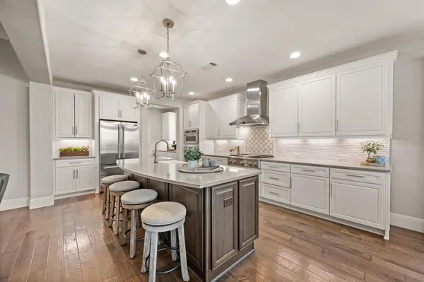 $1,100,000 | 12513 Grosbeak Drive, Denton, TX 76207