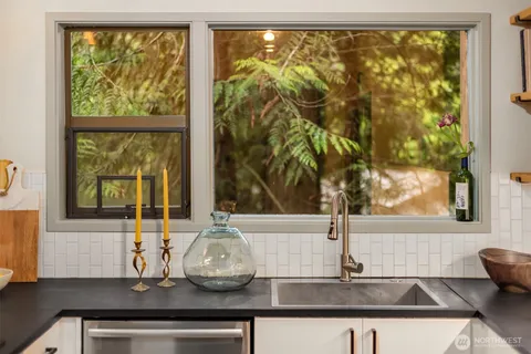 $998,000 | 8240 Northeast Baker Hill Road, Bainbridge Island, WA 98110