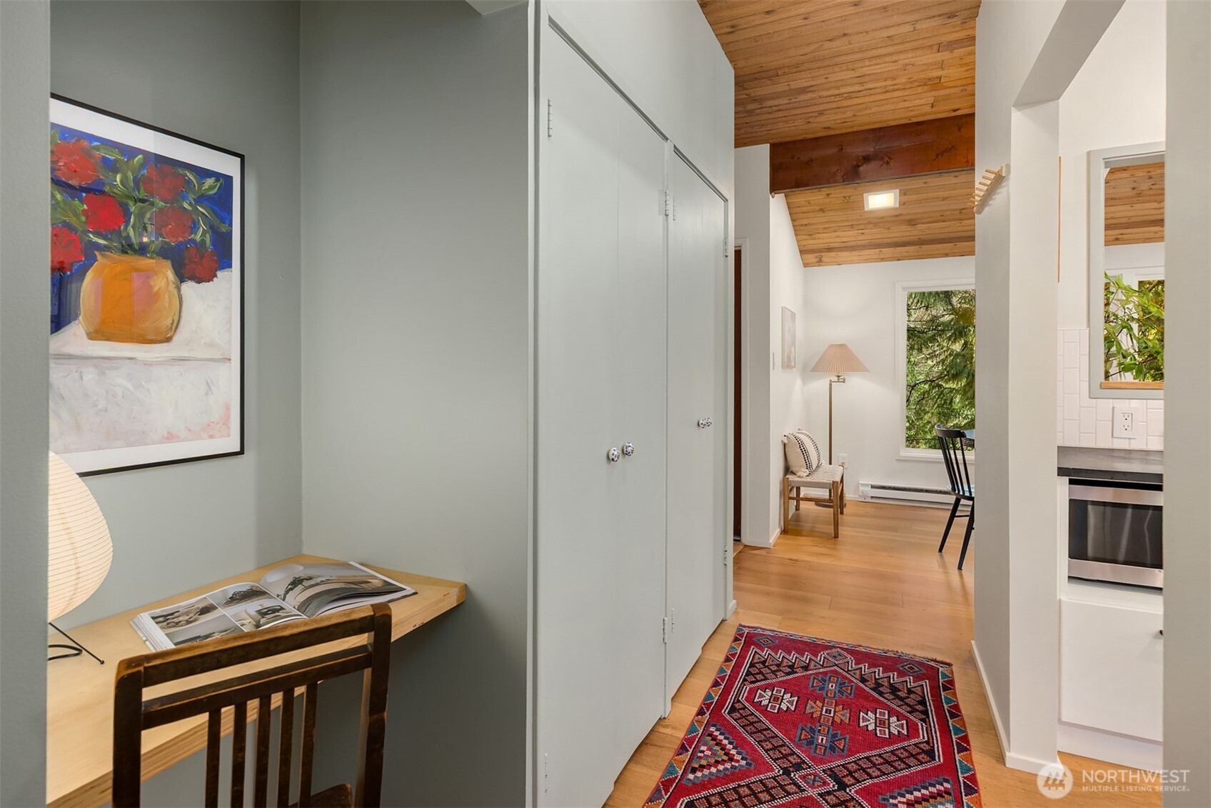 8240 Northeast Baker Hill Road Bainbridge Island, WA 98110 - Photo 20 of 39