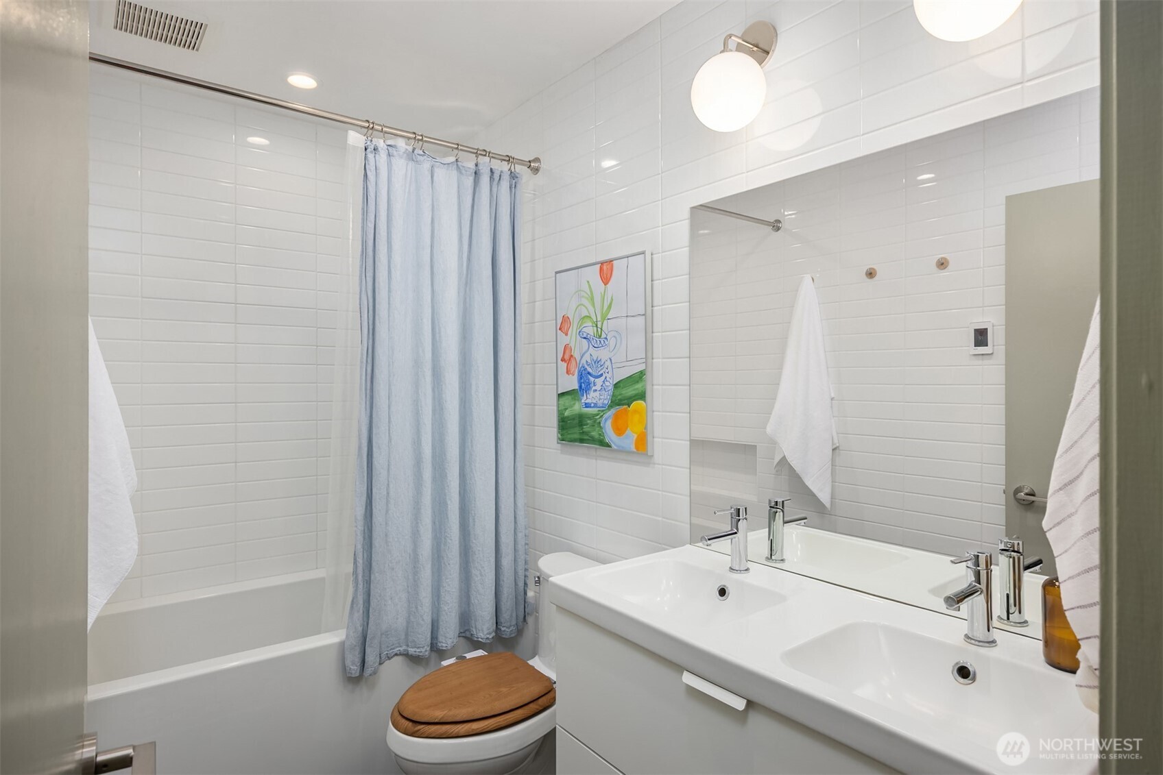 8240 Northeast Baker Hill Road Bainbridge Island, WA 98110 - Photo 31 of 39