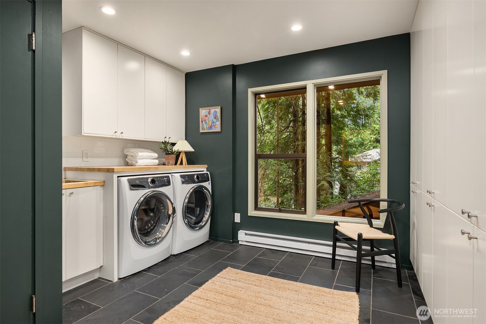 8240 Northeast Baker Hill Road Bainbridge Island, WA 98110 - Photo 33 of 39