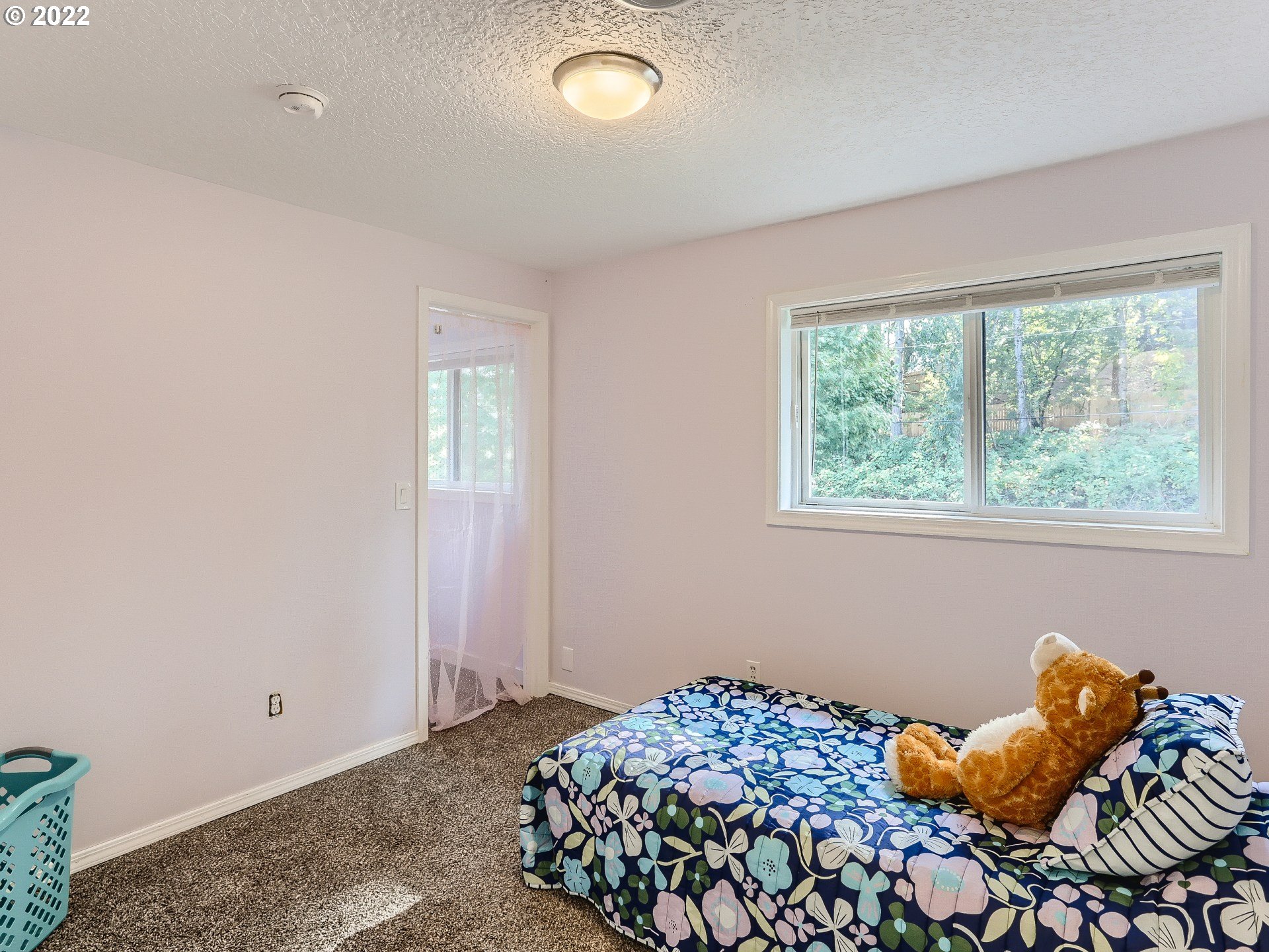 11111 Southeast Mather Road Clackamas, OR 97015 - Photo 17 of 28 Gallery Image 17