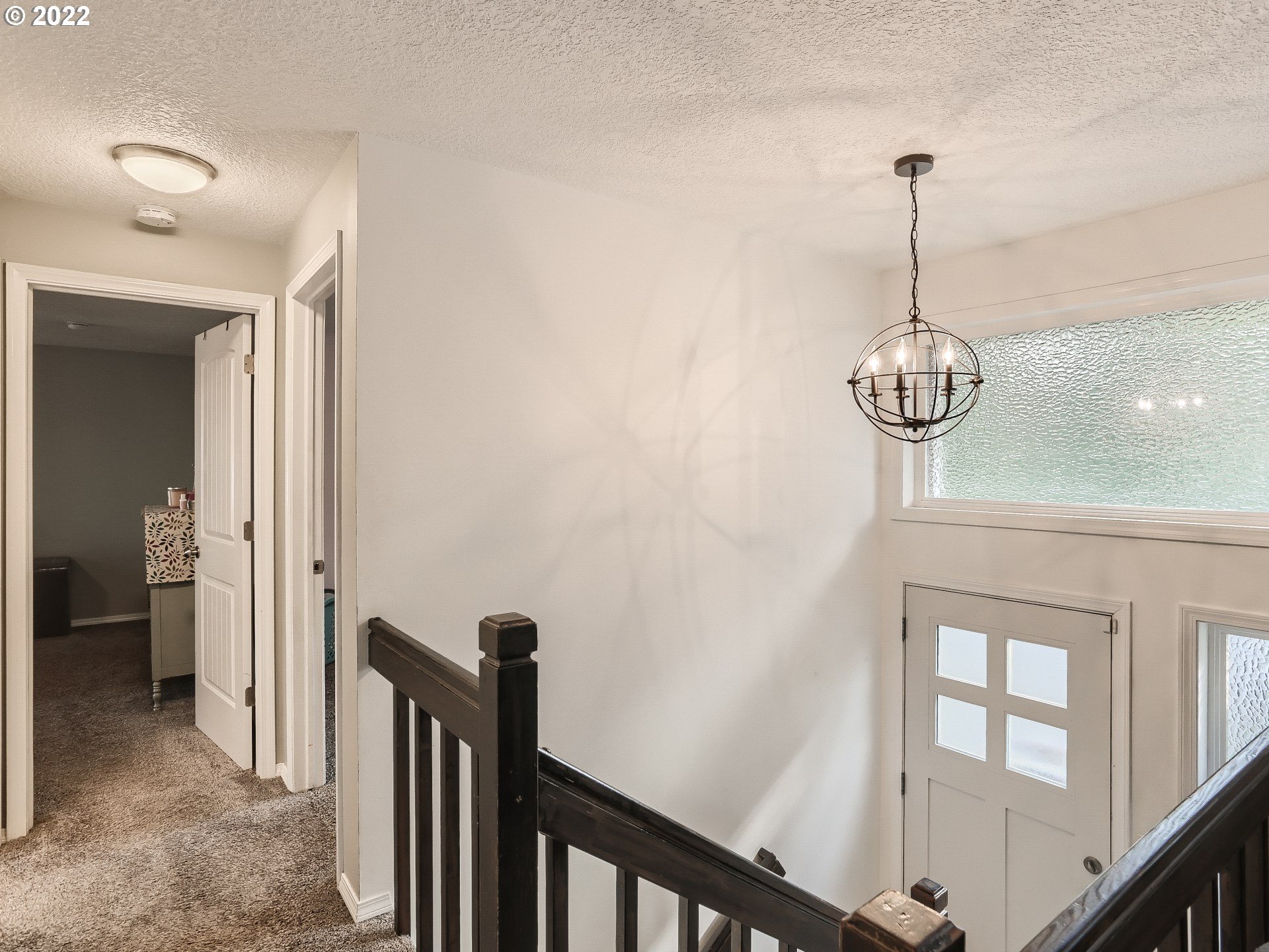 11111 Southeast Mather Road Clackamas, OR 97015 - Photo 4 of 28 Gallery Image 4