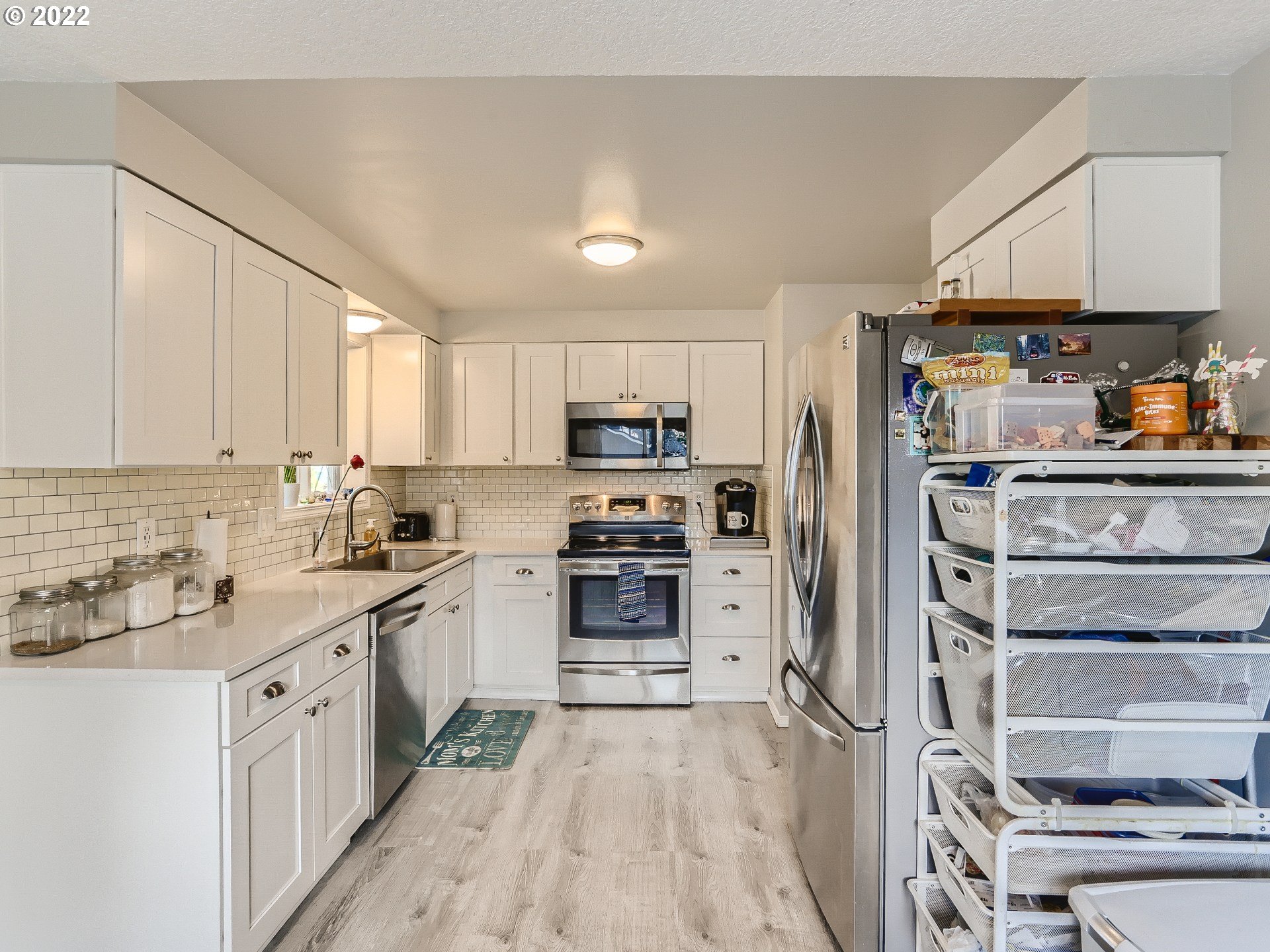 11111 Southeast Mather Road Clackamas, OR 97015 - Photo 10 of 28 Gallery Image 10