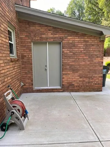 $499,990 | 871 Cedar Trace Southwest, Lilburn, GA 30047