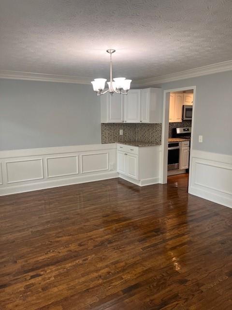 871 Cedar Trace Southwest Lilburn, GA 30047 - Photo 6 of 43