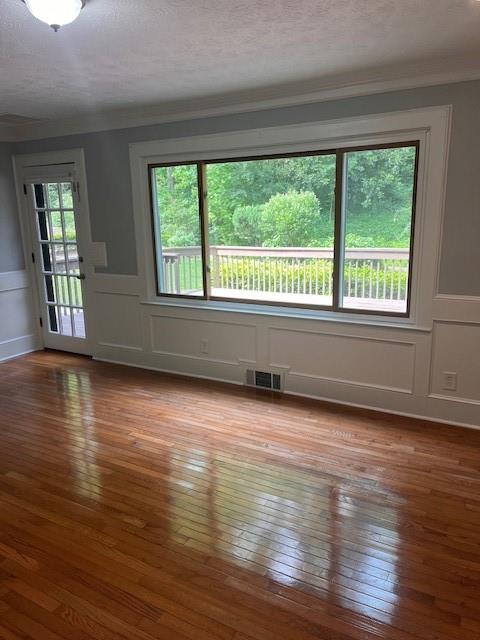 871 Cedar Trace Southwest Lilburn, GA 30047 - Photo 8 of 43