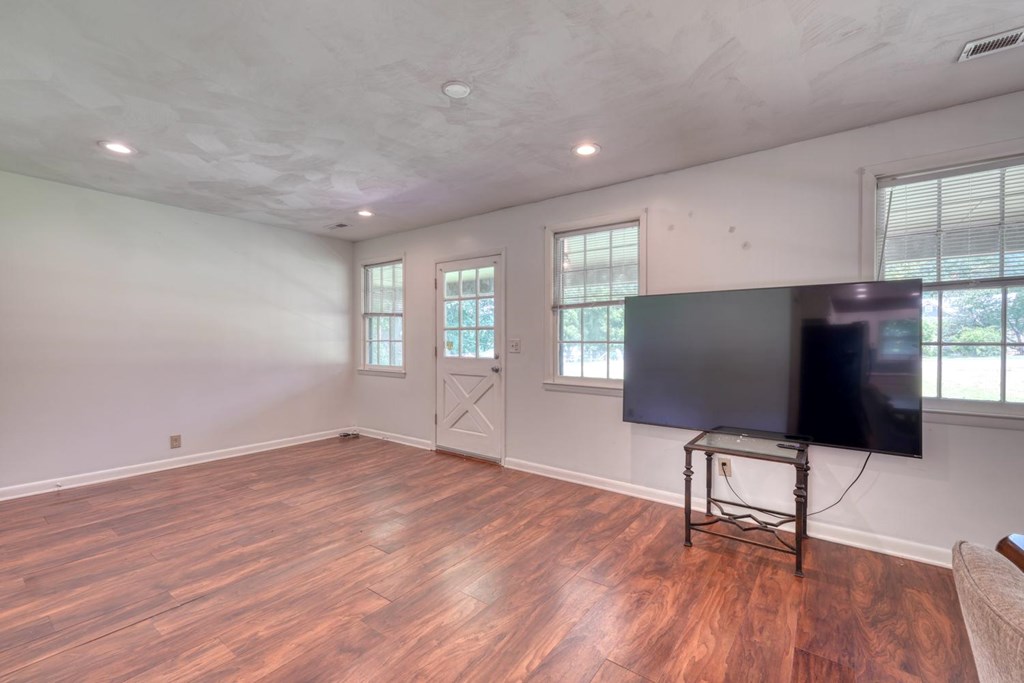 723 Bugscuffle Road Hiawassee, GA 30546 - Photo 10 of 35 Gallery Image 10