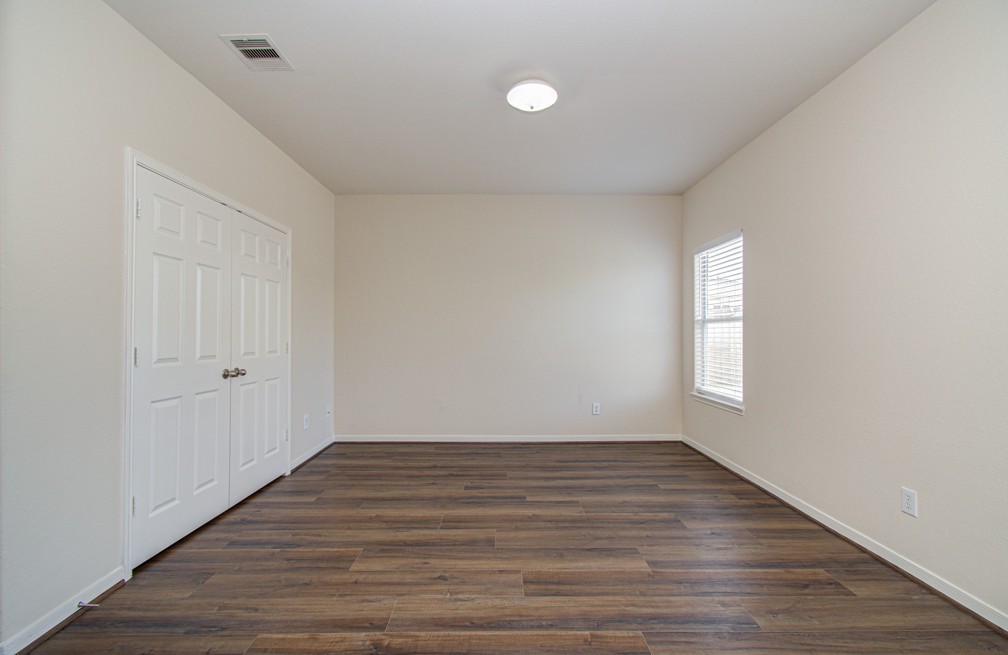 6702 Castle Terrace Court Spring, TX 77379 - Photo 13 of 19 Gallery Image 13