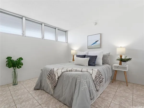 $450,000 | 1441 Victoria Street, Unit 1403, Honolulu, HI 96822