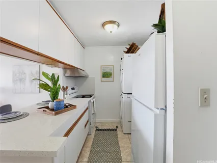 $450,000 | 1441 Victoria Street, Unit 1403, Honolulu, HI 96822