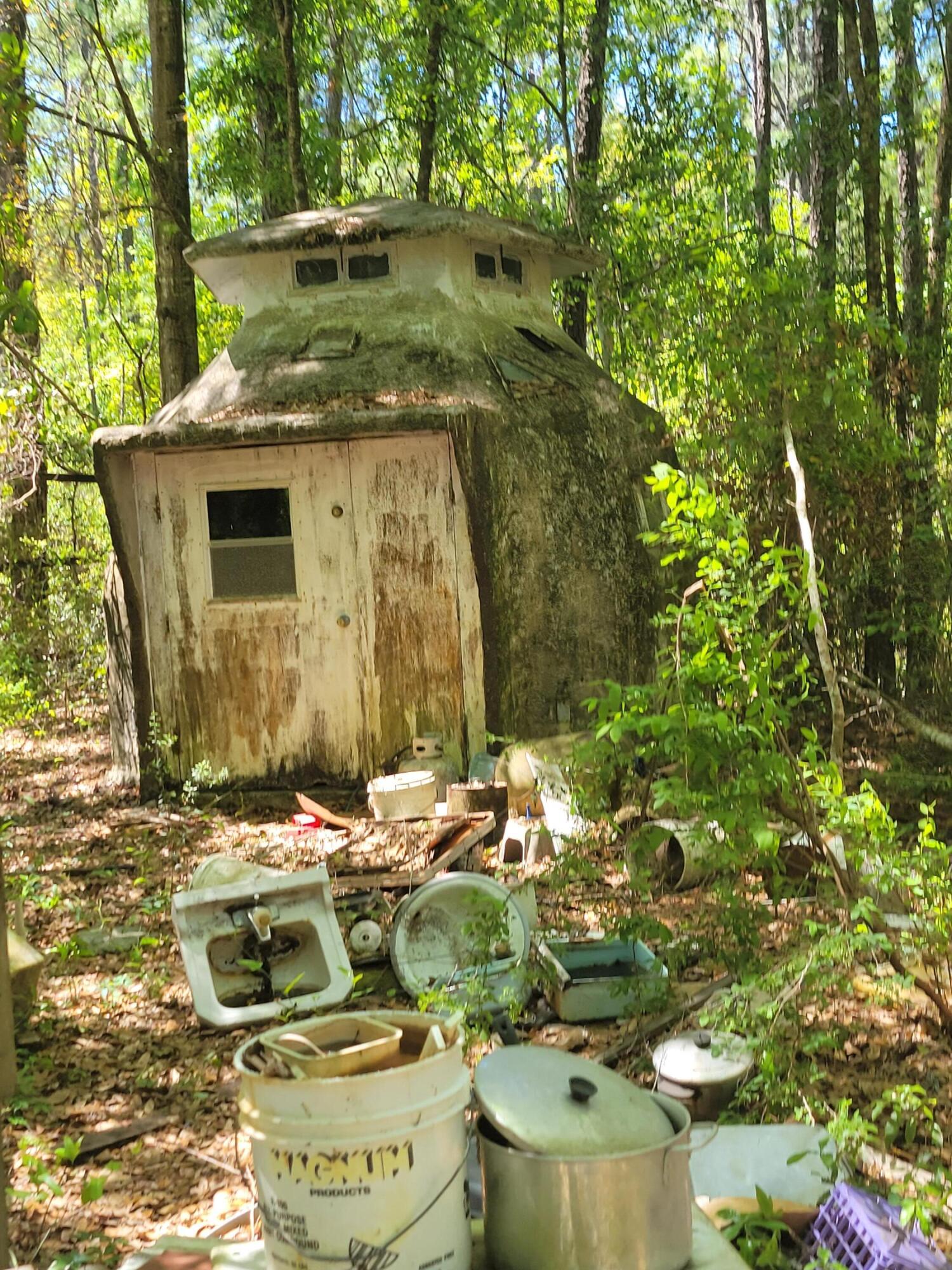 42 Ruth Road Freeport, FL 32439 - Photo 29 of 39 20220409_123307