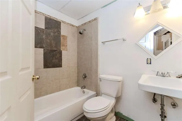 $469,900 | 137 New Cut Road, Winder, GA 30680