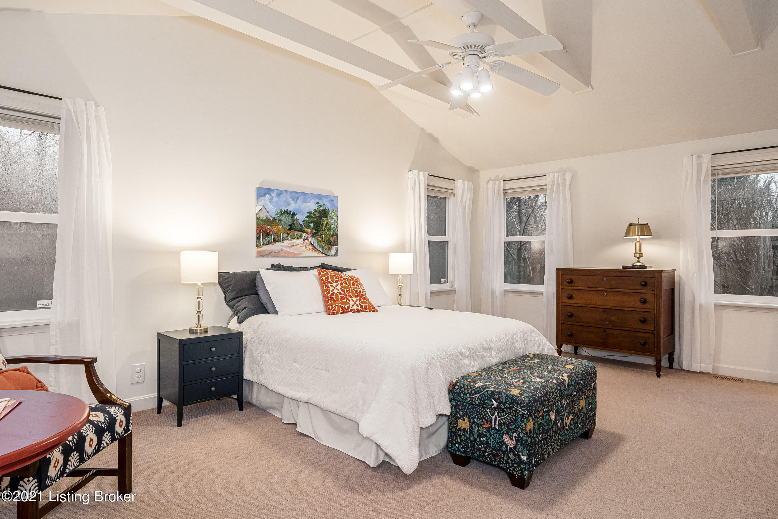 435 Highfield Road Louisville, KY 40207 - Photo 25 of 41 24. Primary Bed 01