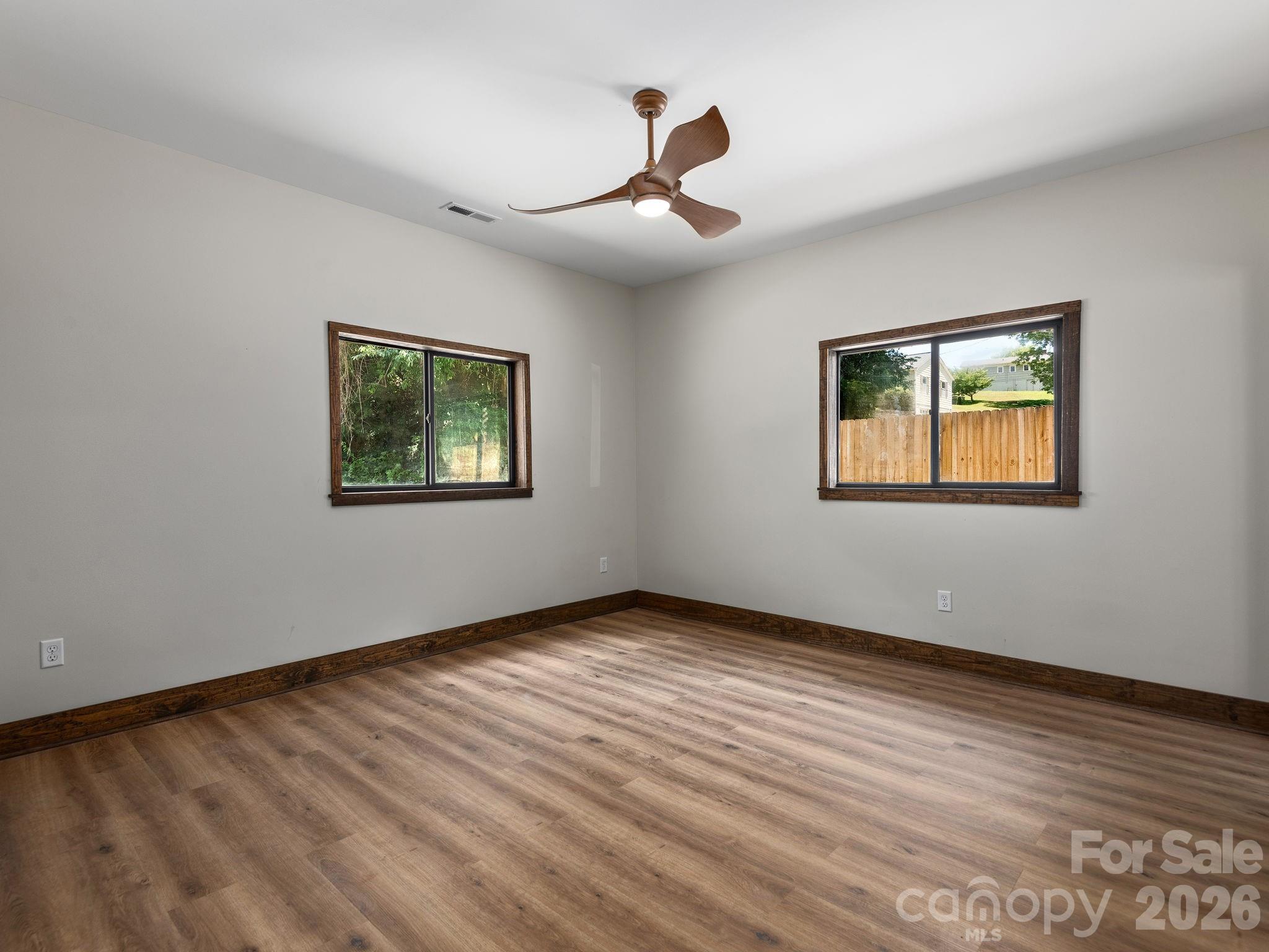 78 Travis Street Clyde, NC 28721 - Photo 15 of 20