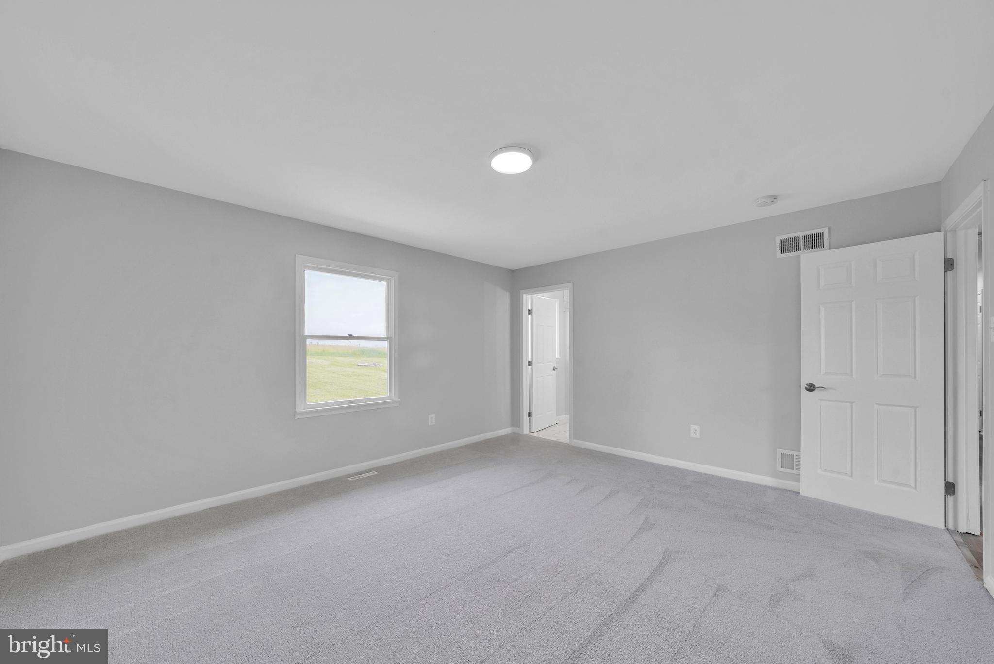 155 Houcksville Road South Hampstead, MD 21074 - Photo 25 of 41 OWNERS SUITE