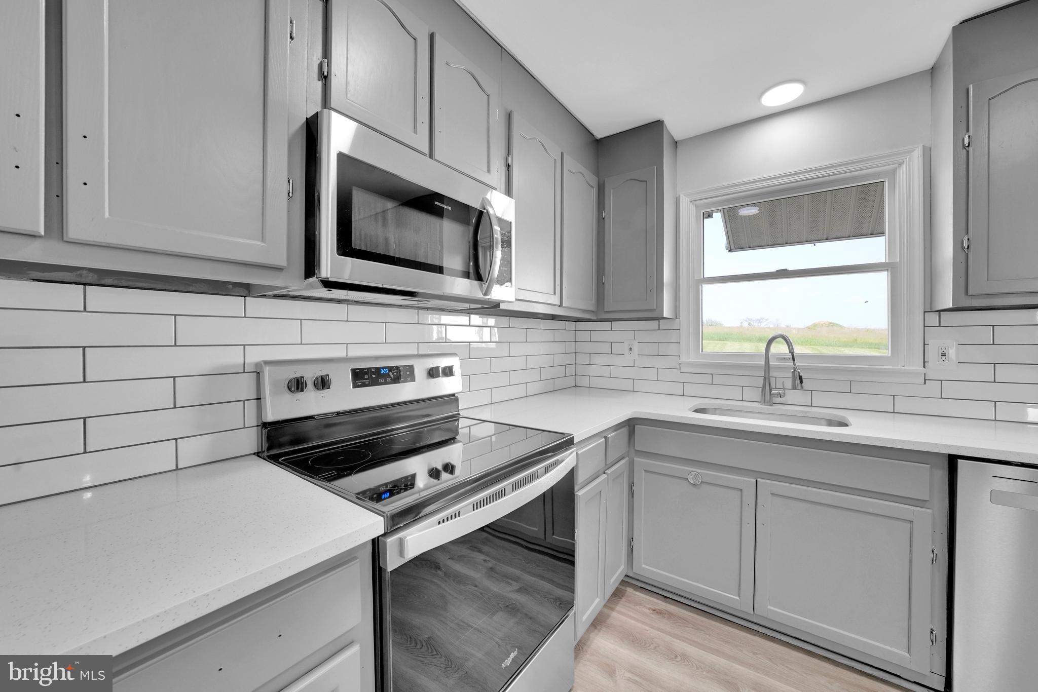 155 Houcksville Road South Hampstead, MD 21074 - Photo 10 of 41 KITCHEN