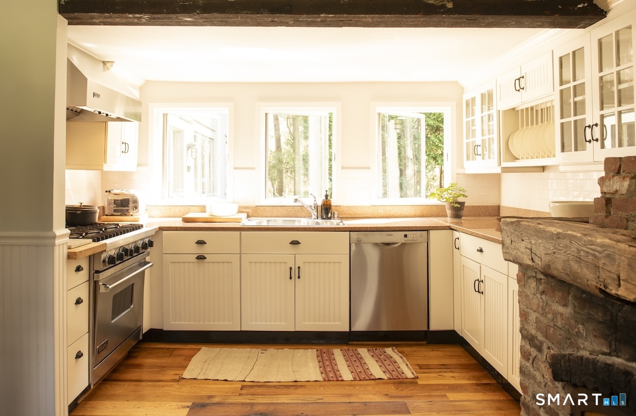 197 Taconic Road Salisbury, CT 06068 - Photo 7 of 22