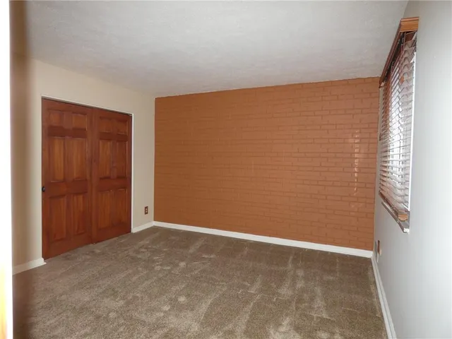 $220,000 | 3134 Camberly Drive, Gibsonia, PA 15044