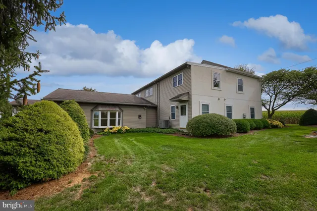 $599,999 | 210 Stevens Road, Stevens, PA 17578