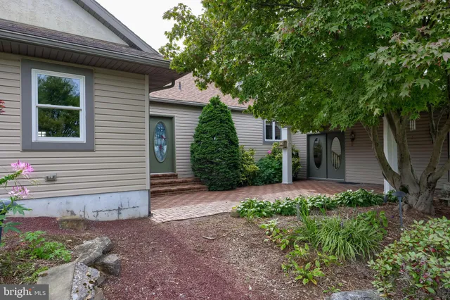 $599,999 | 210 Stevens Road, Stevens, PA 17578