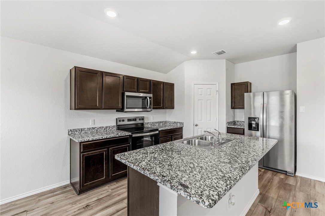 2510 Rollett Drive Temple, TX 76504 - Photo 11 of 40 Gallery Image 11