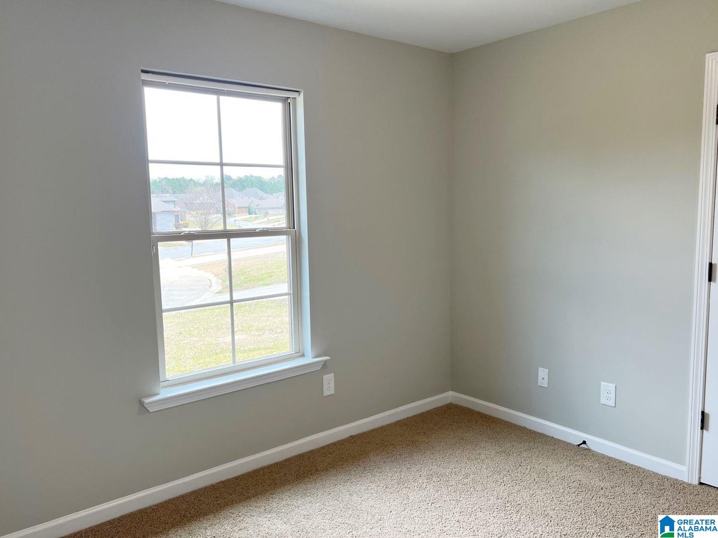 449 Marsh Circle Calera, AL 35040 - Photo 8 of 23