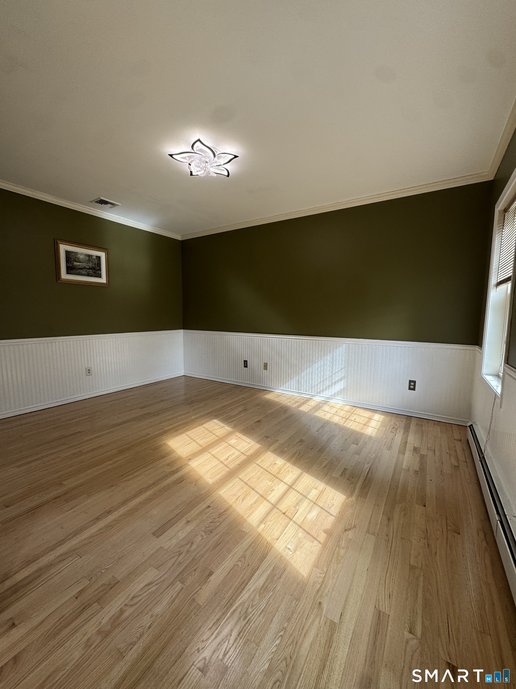 52 Middle Road Preston, CT 06365 - Photo 5 of 30 Gallery Image 5