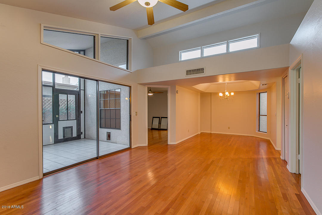 18002 North 12th Street, Unit 20 Phoenix, AZ 85022 - Photo 5 of 28 05-12th