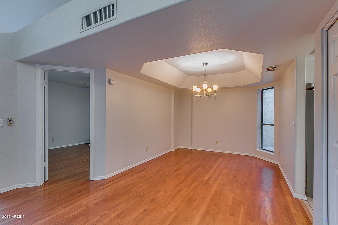 18002 North 12th Street, Unit 20 Phoenix, AZ 85022 - Photo 9 of 28 09-12th