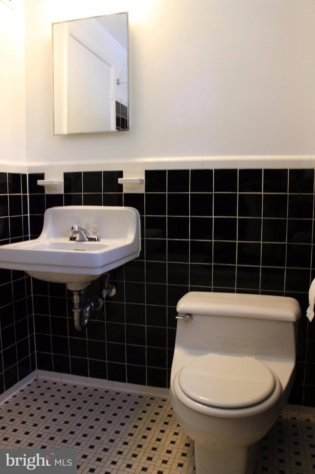 12704 Goodhill Road Silver Spring, MD 20906 - Photo 23 of 30 Second floor bathroom