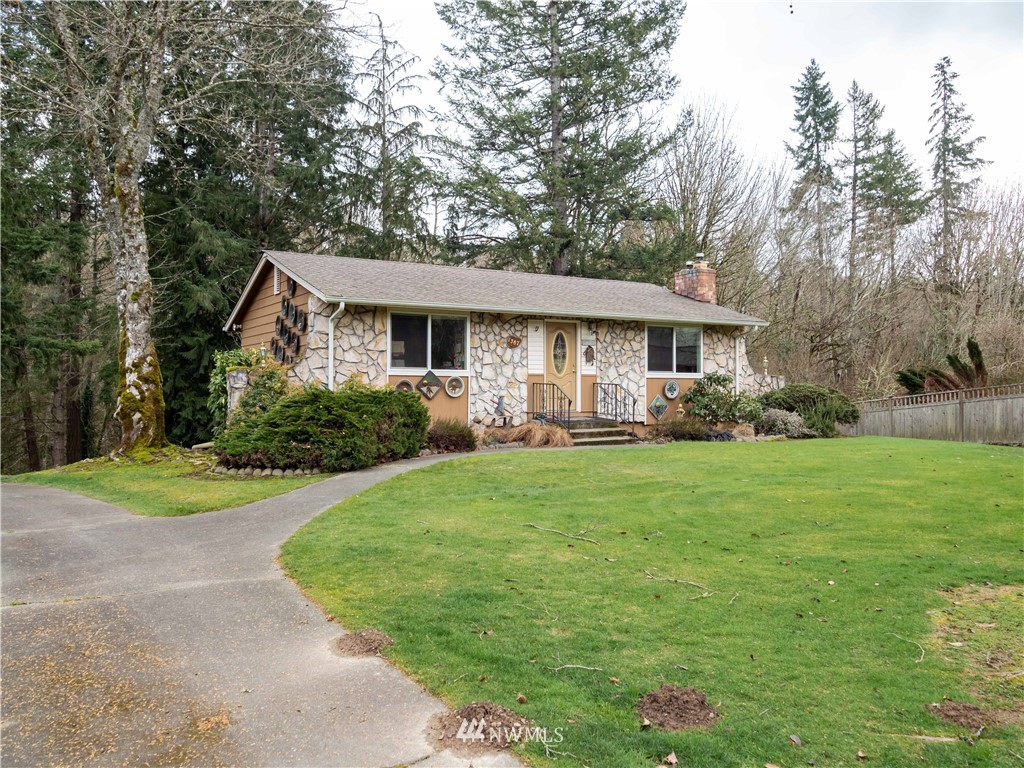 1387 Lidstrom Road East Port Orchard, WA 98366 - Photo 2 of 25 Gallery Image 2