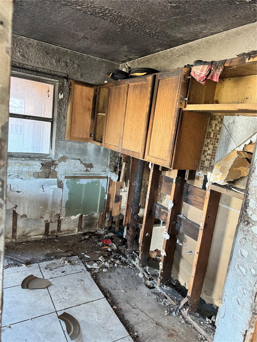 1310 West 1st Street Riviera Beach, FL 33404 - Photo 3 of 3