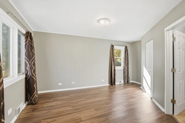 $199,900 | 3439 Sangamon Street, Steger, IL 60475