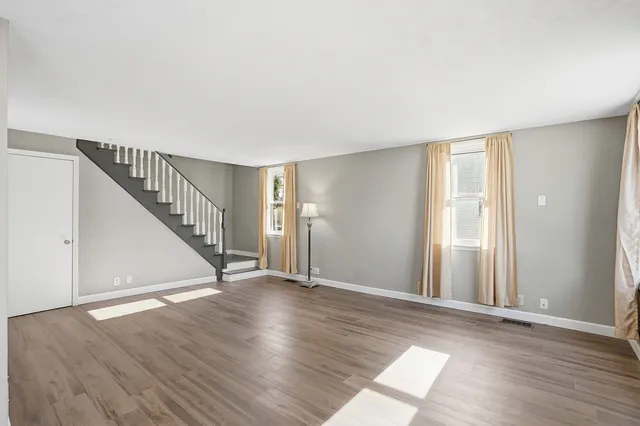 $199,900 | 3439 Sangamon Street, Steger, IL 60475